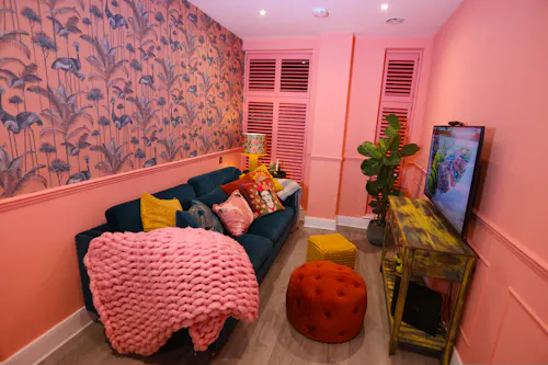 Quirky Crouch Hill Apartment , F123