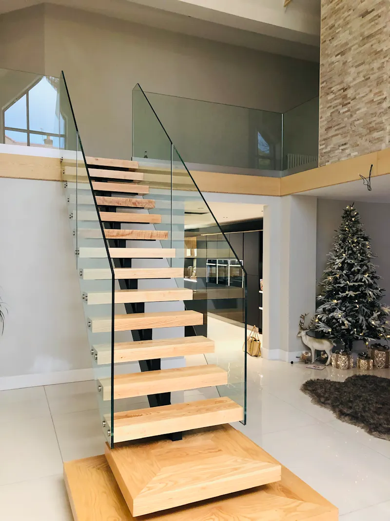 Staircase at Luxe Lostock house, D2606 (photo 16)