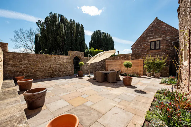 1500's estate near Bristol, M351 (photo 7)