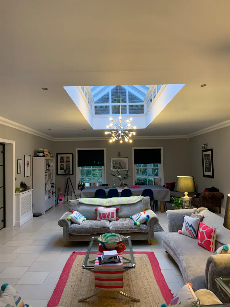 Large red brick home in Newbury, B1972 (photo 3)