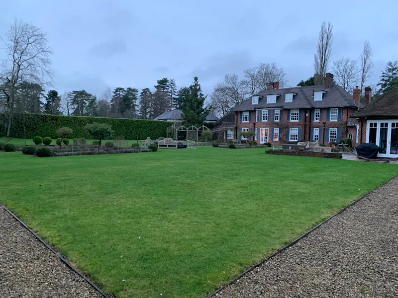 Garden at Large red brick home in Newbury, B1972 (photo 70)
