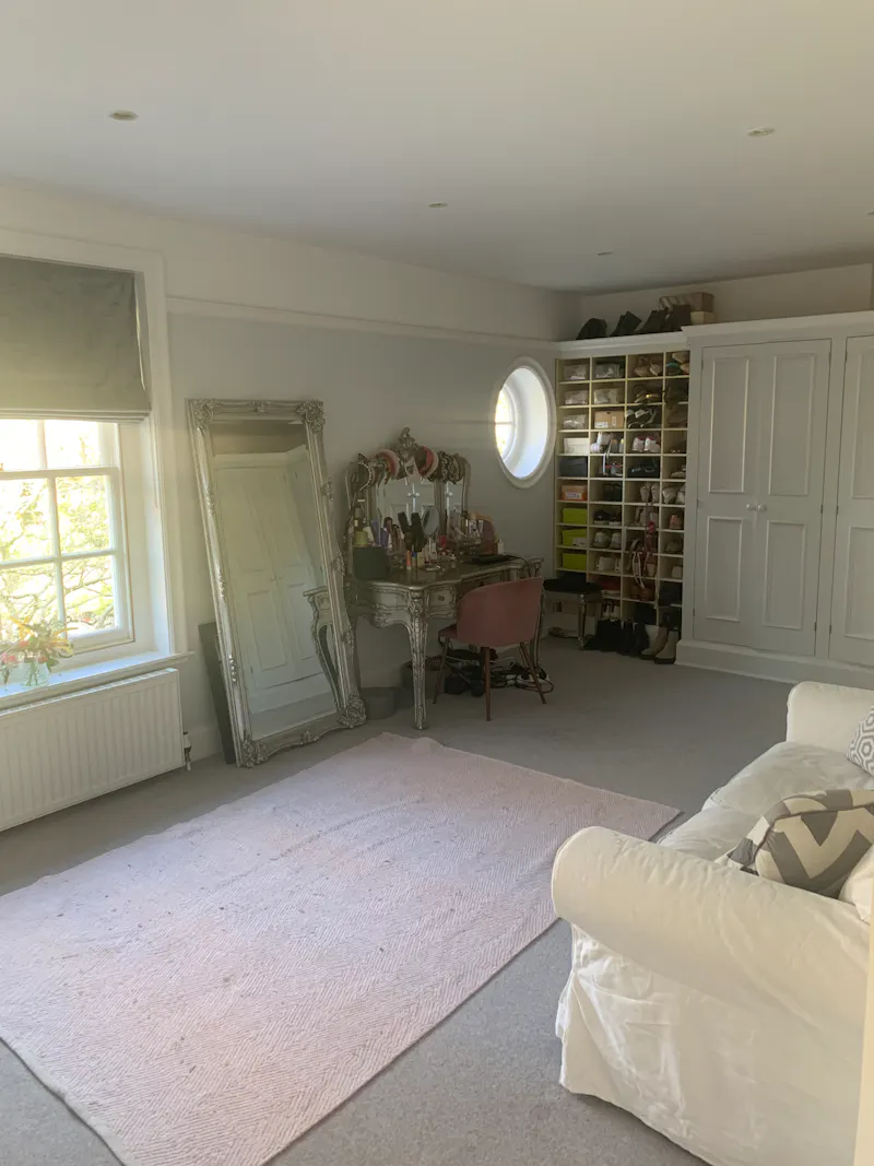 Large red brick home in Newbury, B1972 (photo 46)