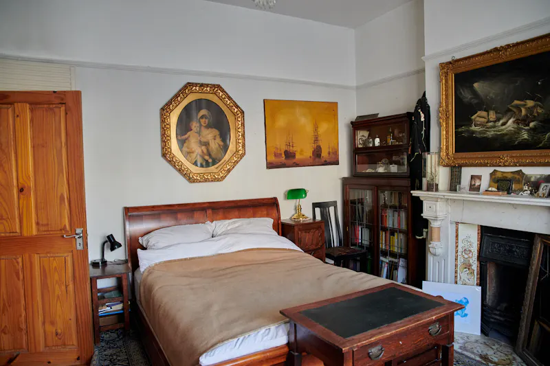 Bedroom at Victorian flat in Forest Gate, B1962 (photo 21)