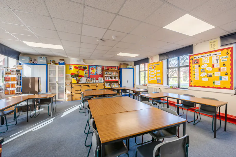 College in Bishops Stortford, J223 (photo 11)