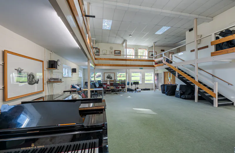 College in Bishops Stortford, J223 (photo 4)