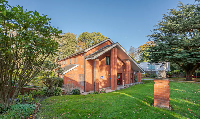 College in Bishops Stortford, J223 (photo 53)