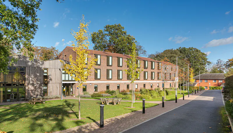 College in Bishops Stortford, J223 (photo 71)