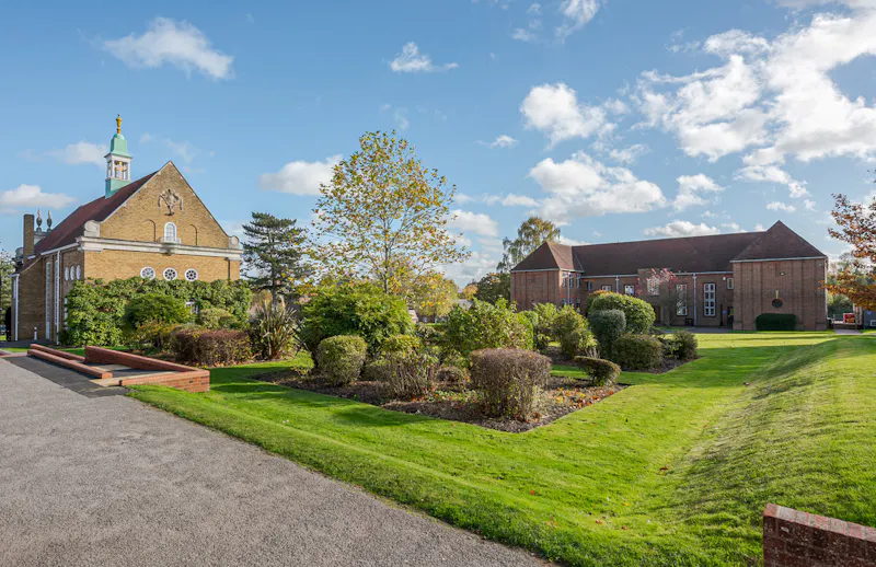 College in Bishops Stortford, J223 (photo 67)