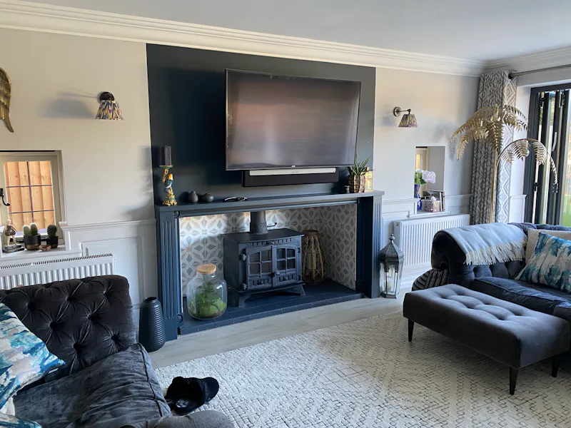Fireplace at Idyllic High Wycombe Home, D2670 (photo 6)