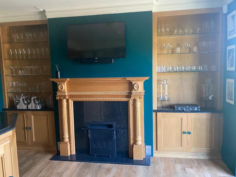 Fireplace at Georgian rectory in Ditcheat, A1566 (photo 16)