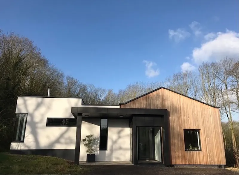 Hockley Modern Home, K470 (photo 1)