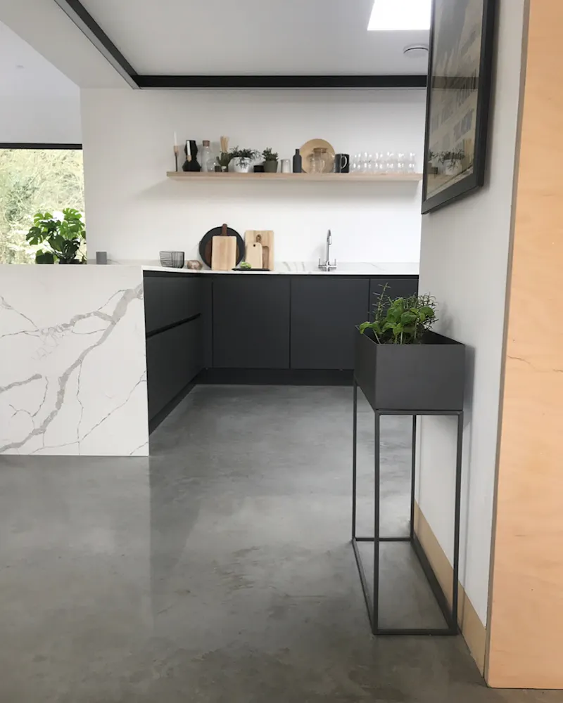 Hockley Modern Home, K470 (photo 9)
