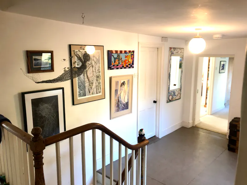 Corridor at Farm house in Par, D2617 (photo 17)