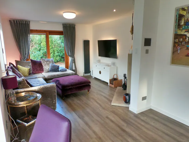 Highlands Loch House , D2675 (photo 4)
