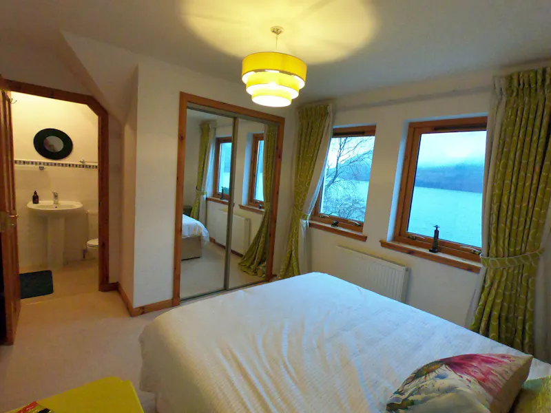 Highlands Loch House , D2675 (photo 25)