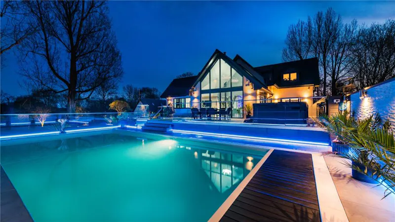 Swimming pool - outdoor at Stunning new home Caversham, D2609 (photo 36)