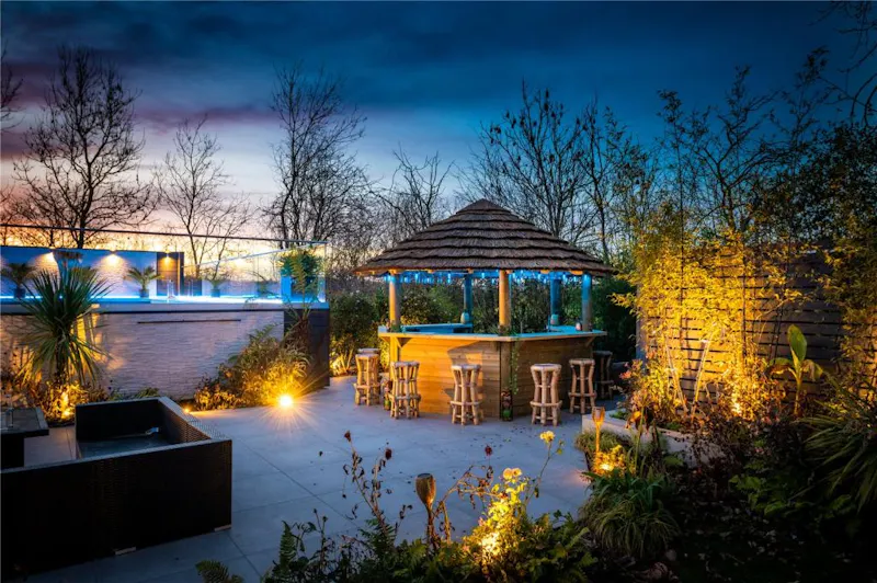 Bar at Stunning new home Caversham, D2609 (photo 33)