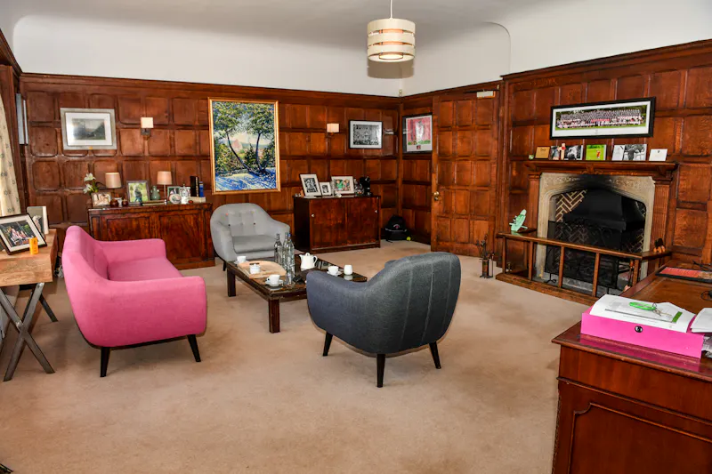 Living Room at East Grinstead School, J225 (photo 3)