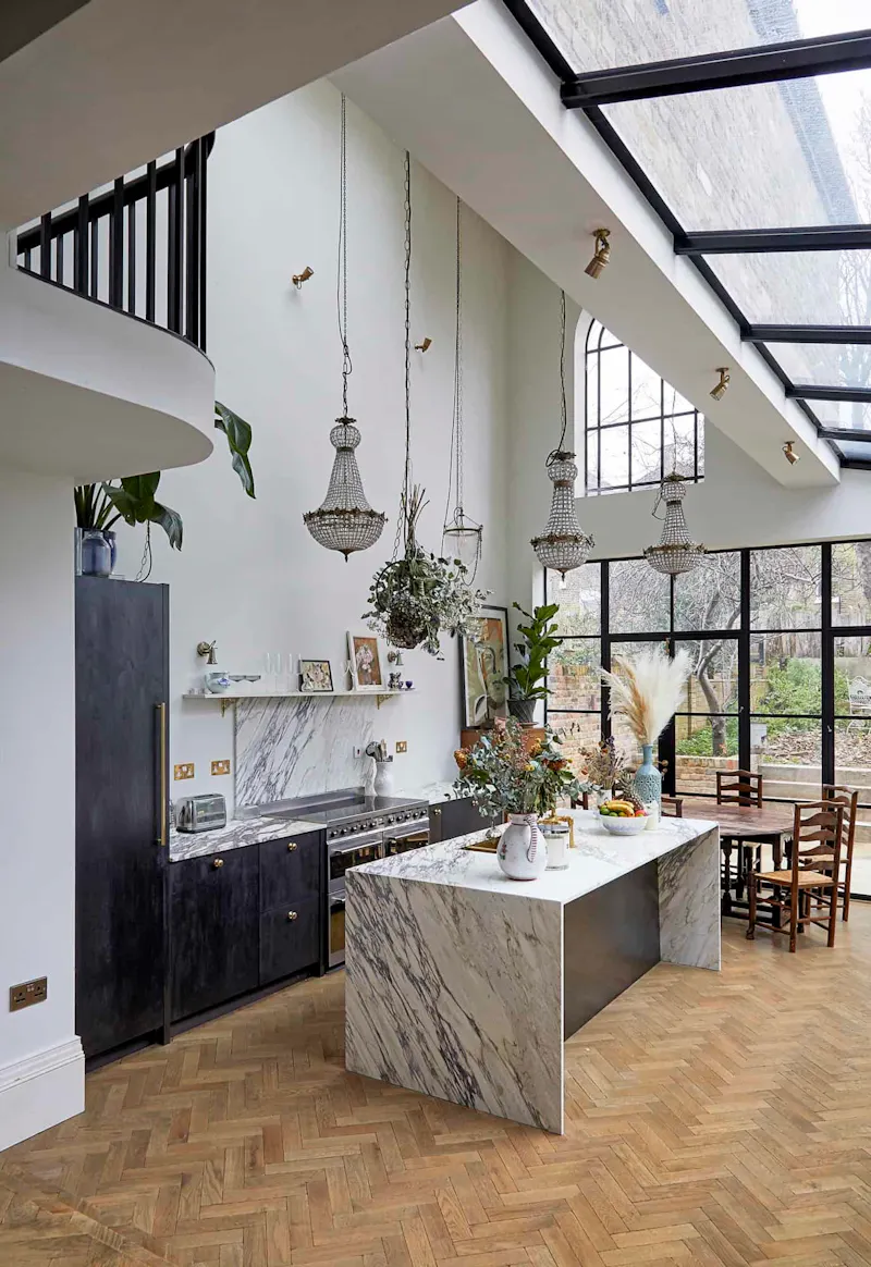Immaculate townhouse Homerton, D2611 (photo 6)