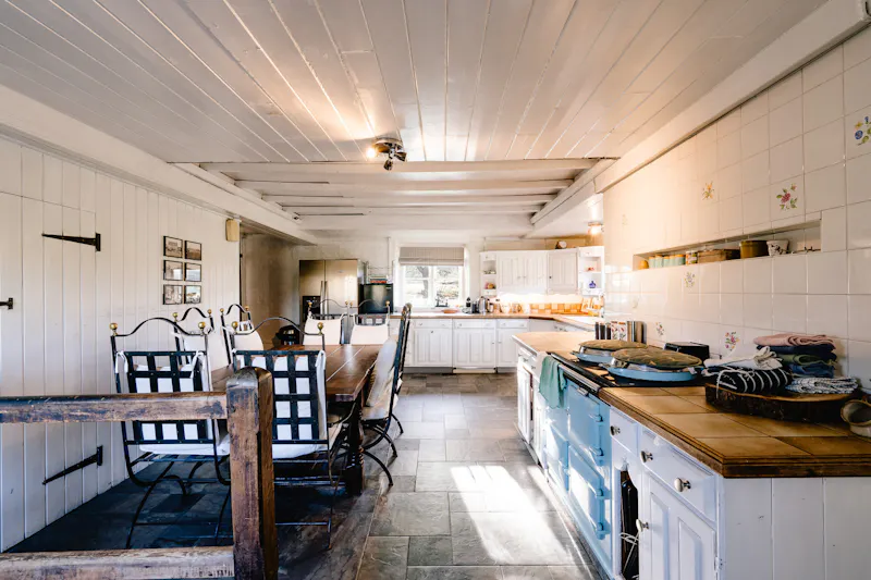 Ashurst country house and barns, A1239 (photo 7)