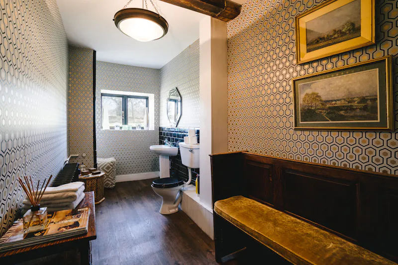 Bathroom at Ashurst country house and barns, A1239 (photo 17)