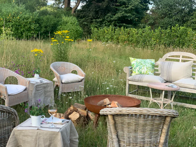 Garden - wild at American barn in Guildford, B1125 (photo 60)