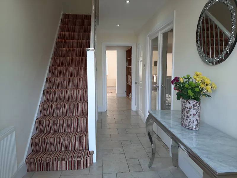 Entrance hall at High Barnet Open Planned Home,  D2686 (photo 7)