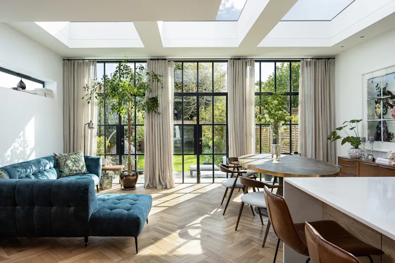 Immaculate Putney home, B1967 (photo 10)