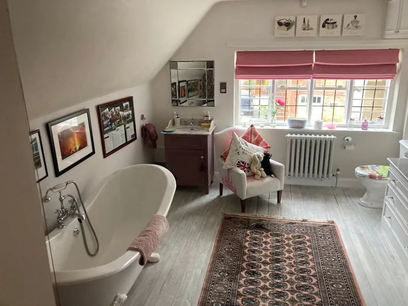 Bathroom at Blakedown Farm, L737 (photo 20)