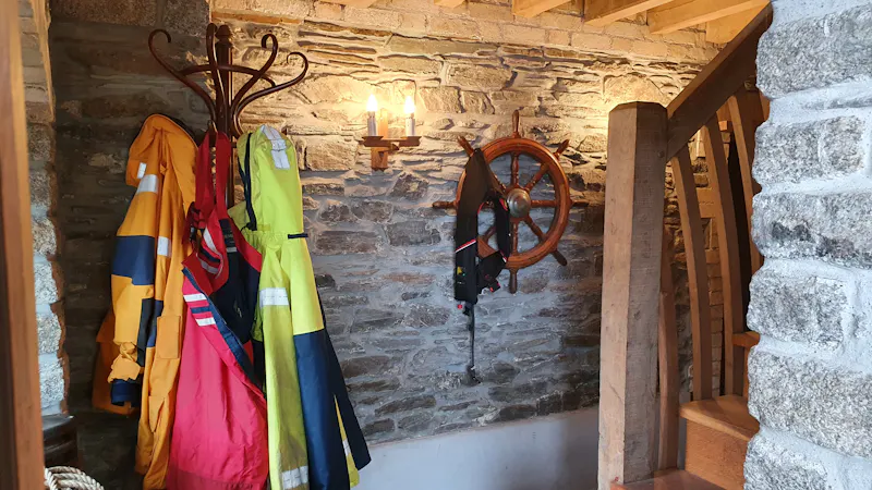 Exposed brick at Oakenhurst Boathouse, Q150 (photo 3)