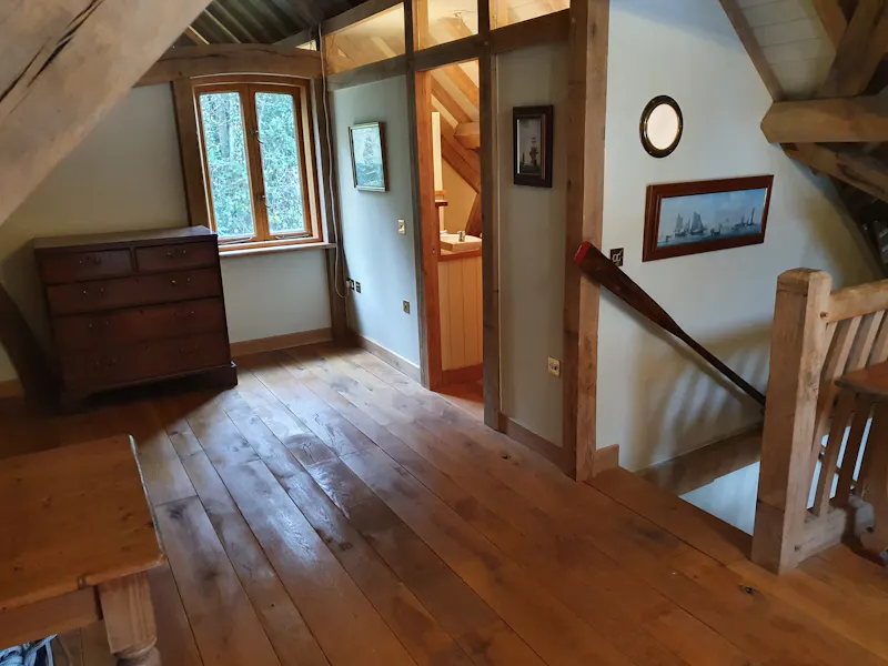 Floor - wooden at Oakenhurst Boathouse, Q150 (photo 10)