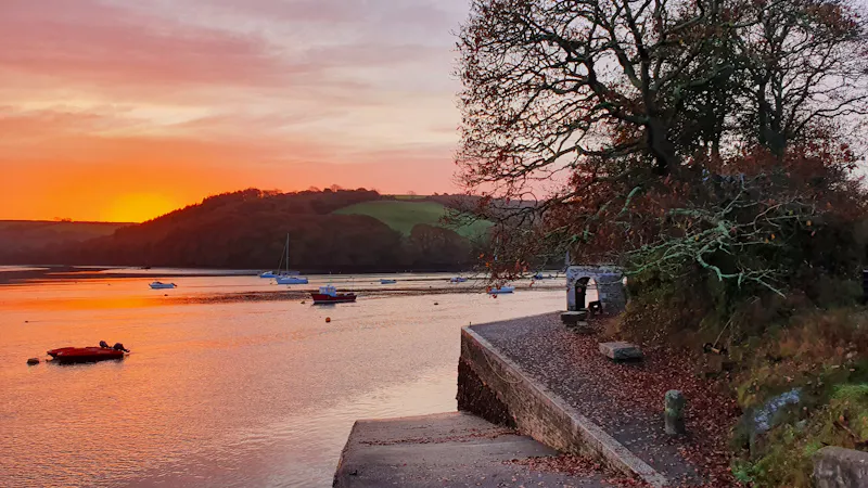 Views - country at Oakenhurst Boathouse, Q150 (photo 39)