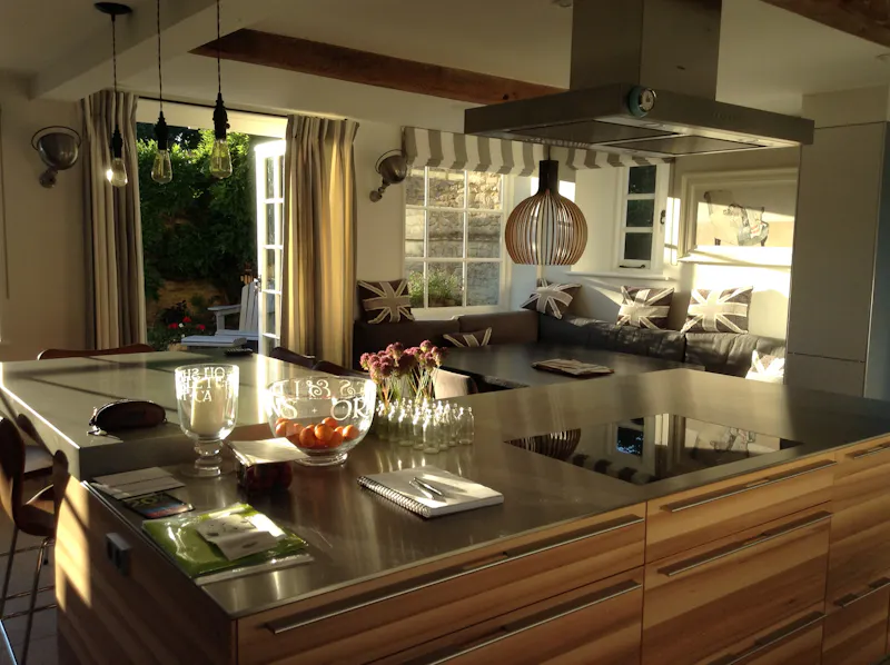 Kitchen at Great Milton Barn and Home, L734 (photo 6)