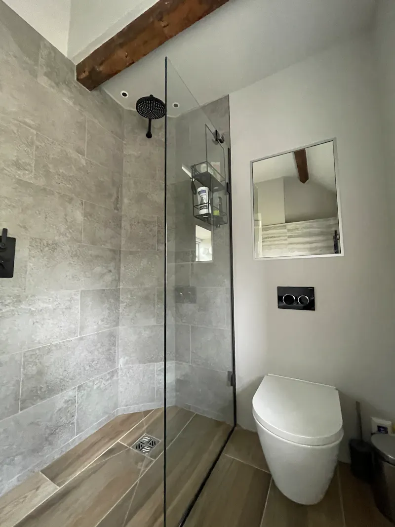 Bathroom at Great Milton Barn and Home, L734 (photo 26)