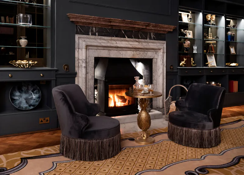 Fireplace at Tunbridge Wells Manor , A1584 (photo 14)