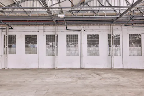 London City Airport Warehouse , N508