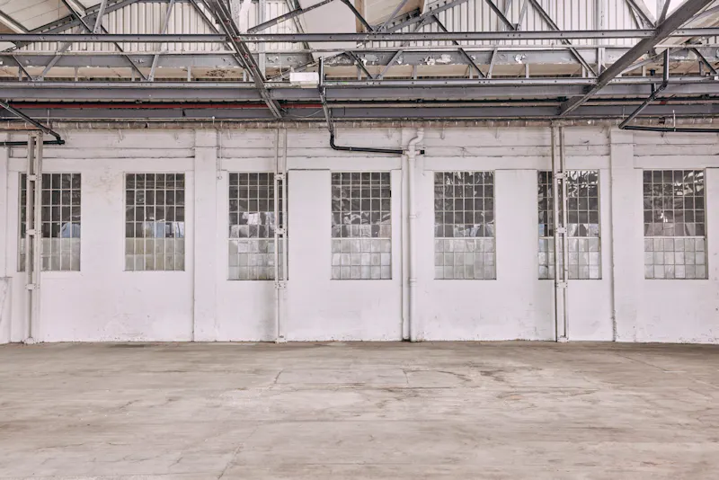 London City Airport Warehouse , N508 (photo 1)
