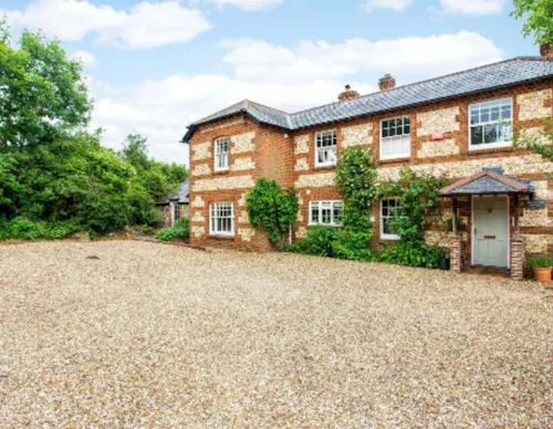 Attractive Andover Home, D2683