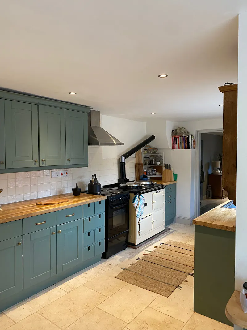 Kitchen at Attractive Andover Home, D2683 (photo 3)