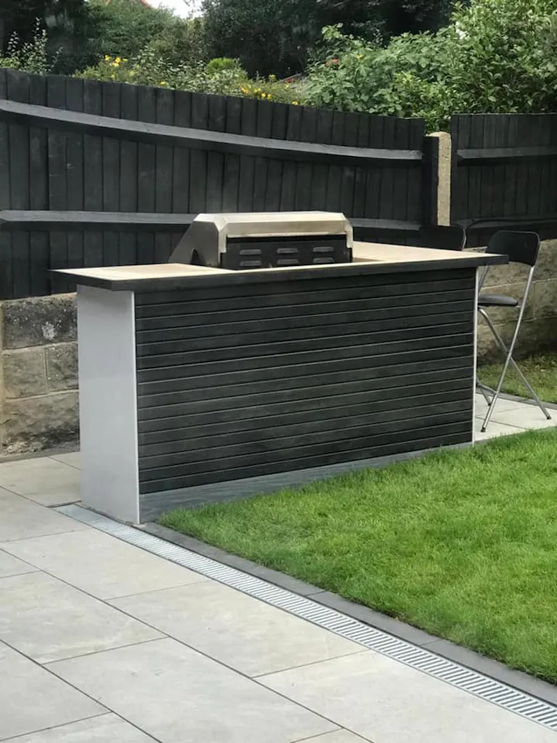 Contemporary Epsom home, D2624 (photo 14)