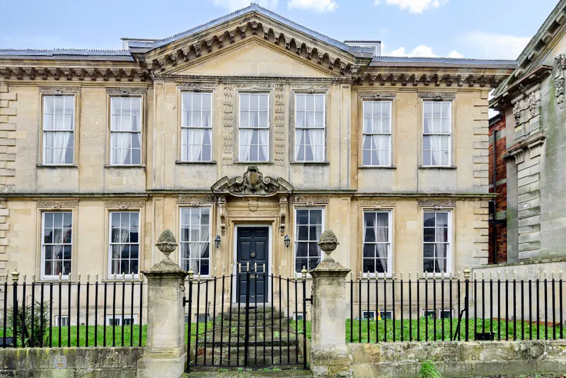 Georgian home in Trowbridge, A1571 (photo 1)
