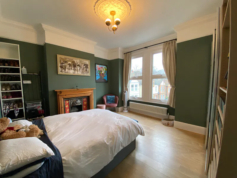 Lewisham victorian home, B1970 (photo 31)