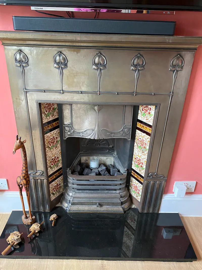 Lewisham victorian home, B1970 (photo 25)