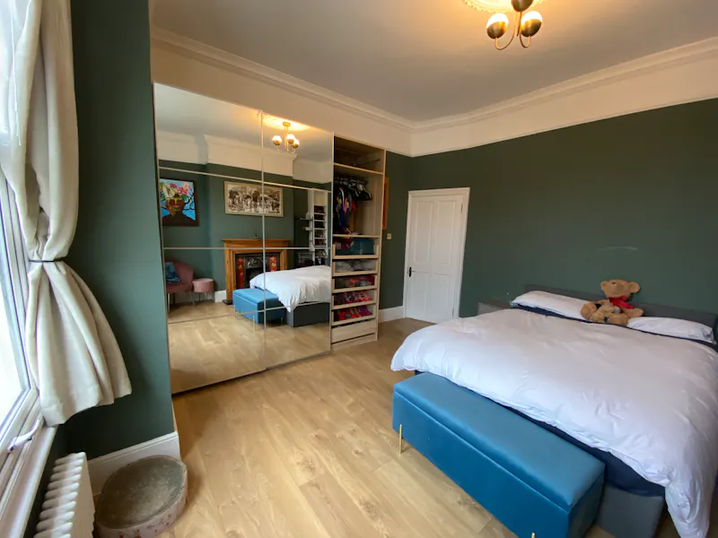 Bedroom at Lewisham victorian home, B1970 (photo 29)