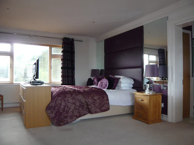 Bedroom at Modern home in Bush Hill, D2620 (photo 12)