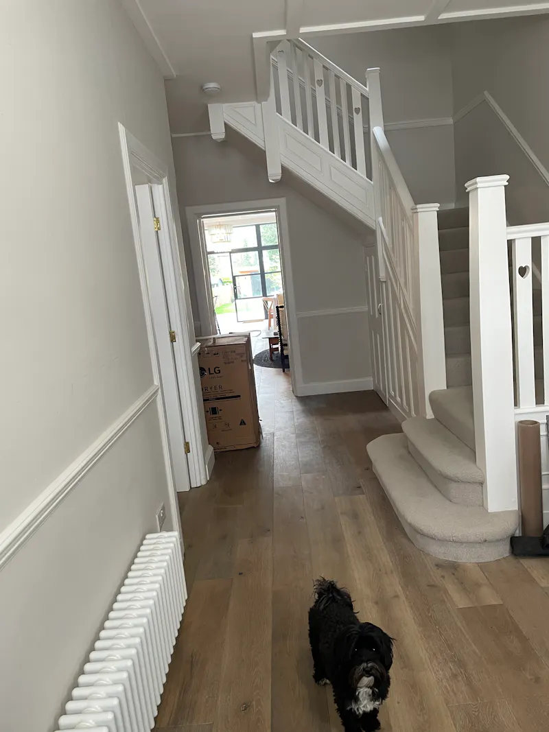 Entrance hall at Spacious Streatham House , E500 (photo 2)
