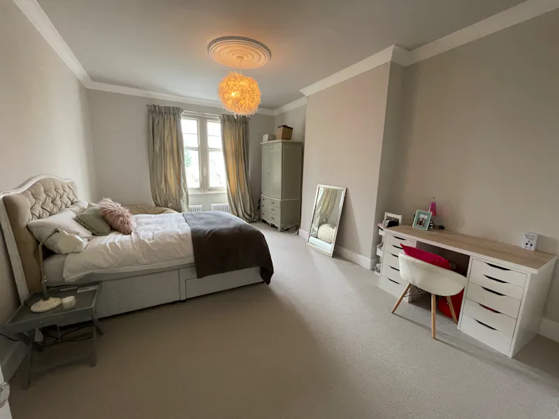 Bedroom at Spacious Streatham House , E500 (photo 14)