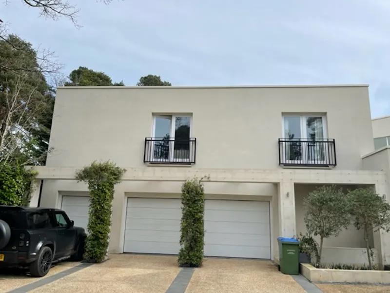 Garage at Weybridge mansion with pool, D2618 (photo 51)
