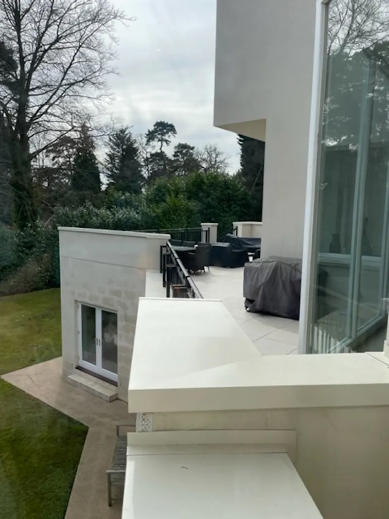 Weybridge mansion with pool, D2618 (photo 33)