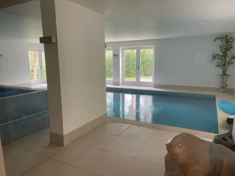Weybridge mansion with pool, D2618 (photo 32)